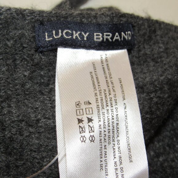 Lucky Brand Gray Soft Fringe Scarf New NWOT - Picture 3 of 3